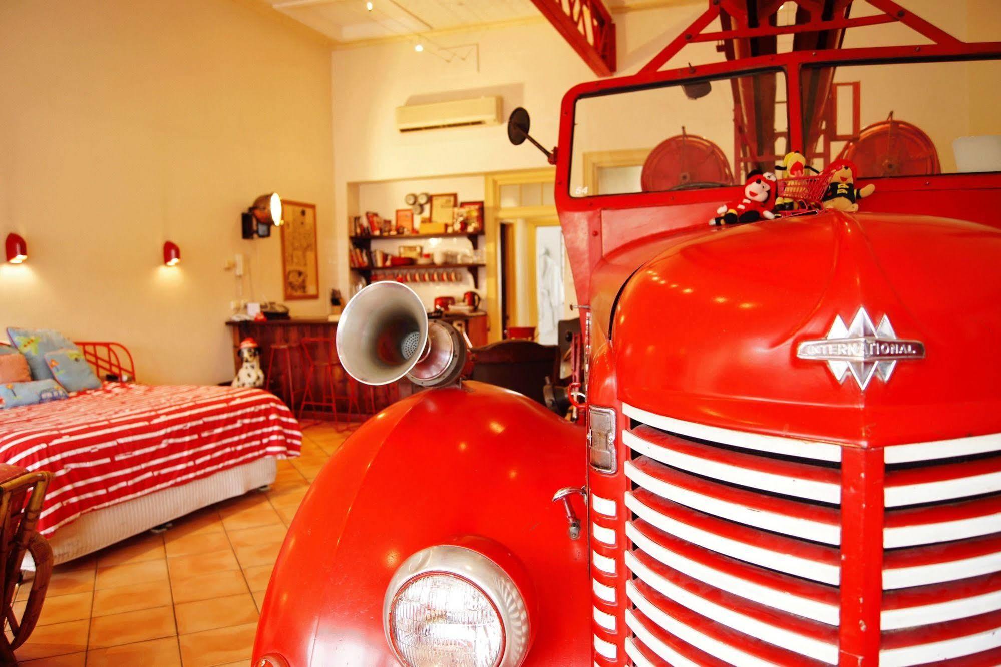 Fire Station Inn Adelaide Eksteriør billede